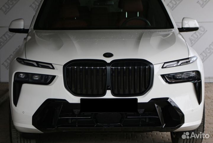 BMW X7 3.0 AT, 2022, 250 км