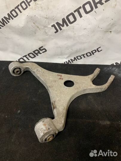 Рычаг Подвески Верхний Lincoln Navigator правый