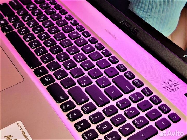 Ноутбук Asus для школы и универа