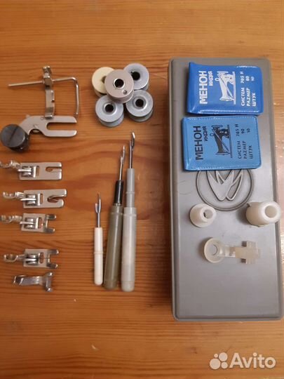 Лапки,иголки для швейной машинки 'Чайка