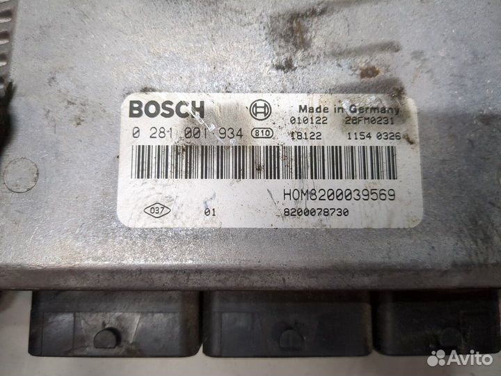 Блок управления двигателем Renault Megane, 2001