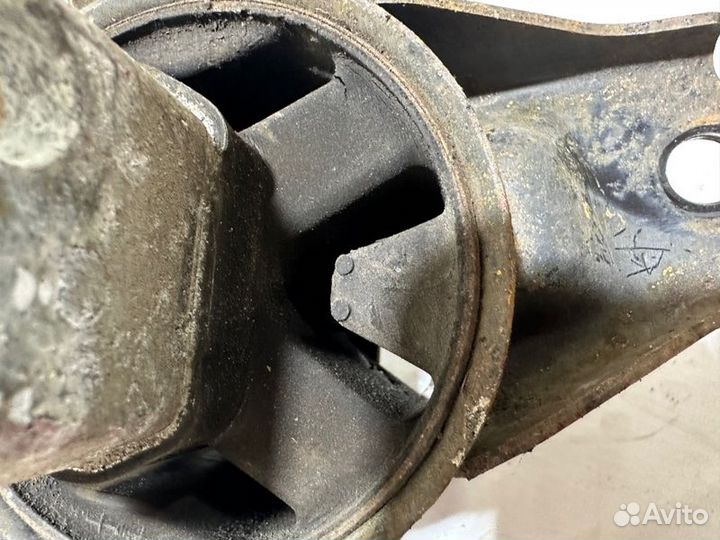 Подушка двигателя Kia Ceed ED G4FC 2010