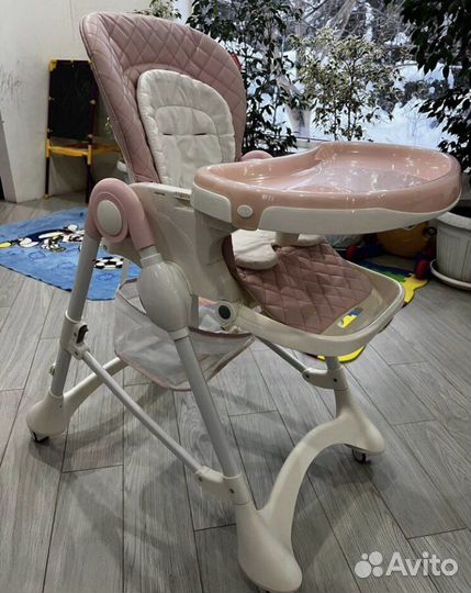 Стульчик для кормления carrello