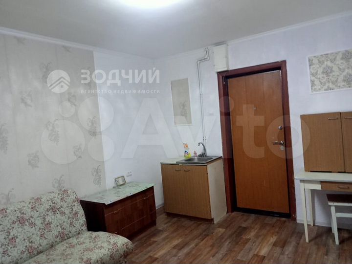 Комната 14 м² в 4-к., 4/5 эт.