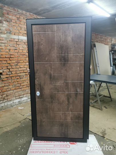 Дверь входная с терморазрывом