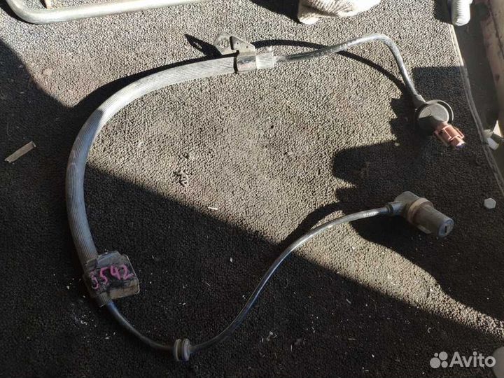 Датчик ABS лев.перед. Nis/ Tino/ V10/ 98г./ к.т.№