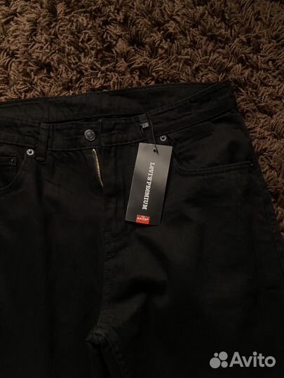 Джинсы Levis new