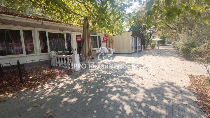 Сдам торговое помещение, 15 м²