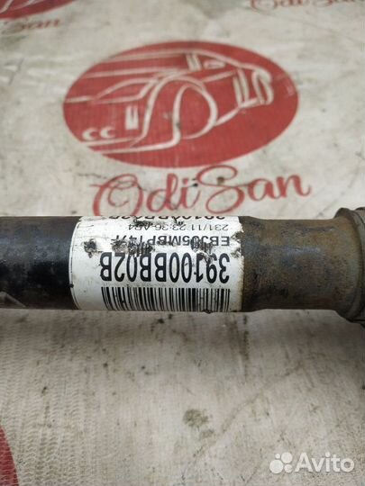 Полуось передняя правая передний правый Nissan