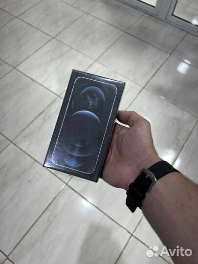 iPhone 12 Pro, 256 ГБ
