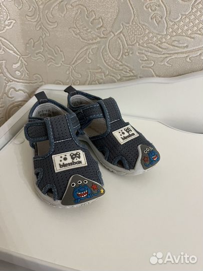 Сандали детские 25
