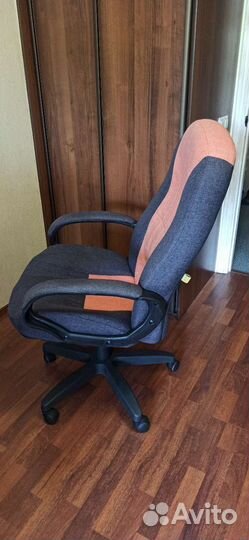 Компьютерный стул
