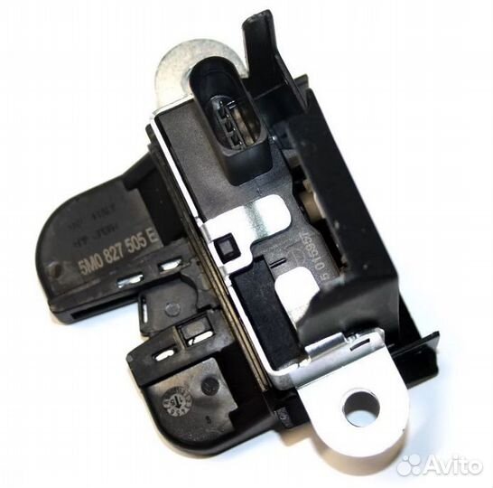 Замок багажника