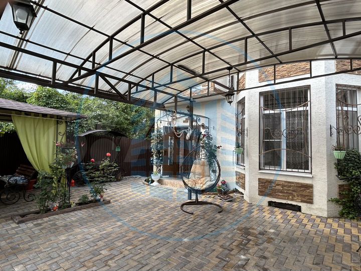 Таунхаус 152,8 м² на участке 1,5 сот.