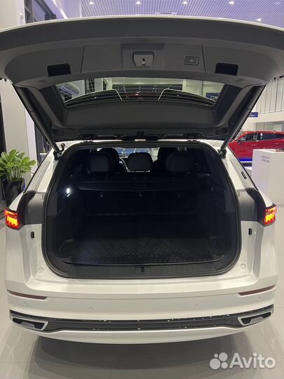 JAECOO J8 2.0 AMT, 2025