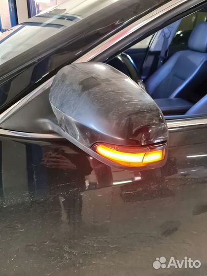 Динамические поворотники Toyota Camry 8 Corolla 11