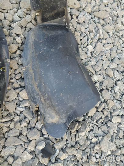 Локеры задние к-кт Renault Symbol I рестайлинг (20