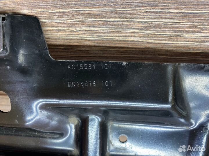 Панель передняя Верхняя часть Bmw X5 F15 2013-2018