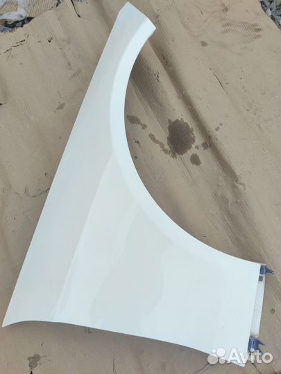 Крыло переднее правое мерседес 212 рестайлинг