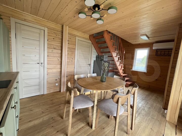 Дом 95 м² на участке 11 сот.