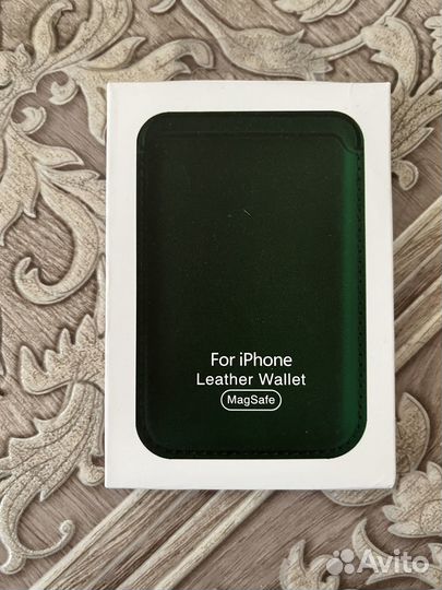 Картхолдер на iPhone