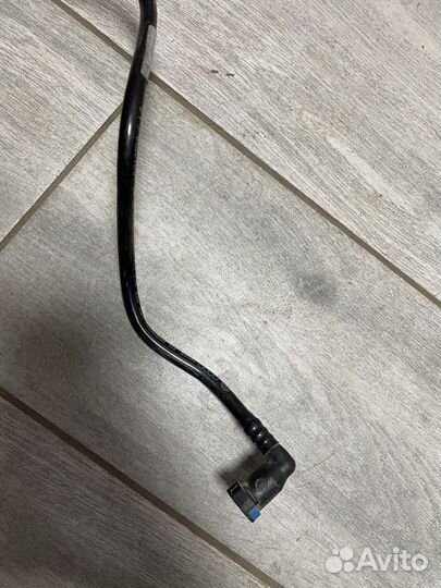 Трубка топливная от насоса Ауди А4 Б8 А5 8Т