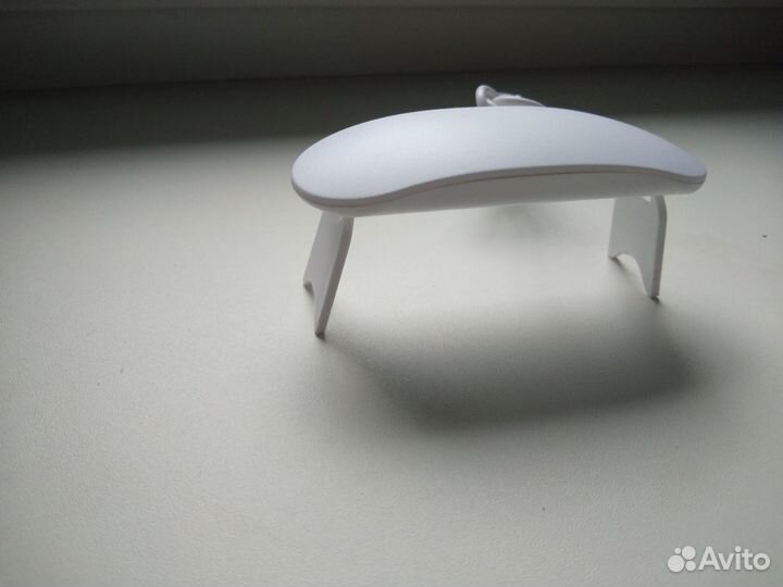 Лампа для ногтей