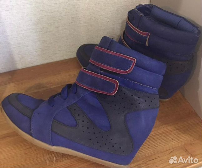 Демисезонные женские кроссовки - высокие 38