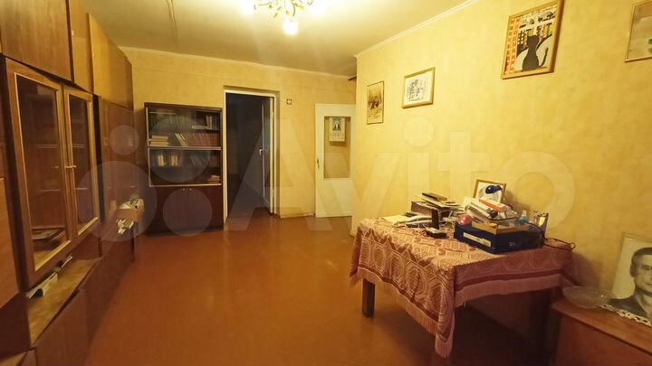 3-к. квартира, 60 м², 2/5 эт.