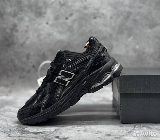 Кроссовки мужские New balance