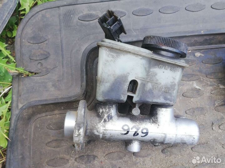 Главный тормозной цилиндр Мазда 626 GE