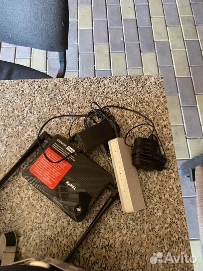 Wifi роутер Keenetic + комутаттор