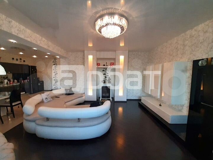 2-к. квартира, 110,2 м², 6/7 эт.