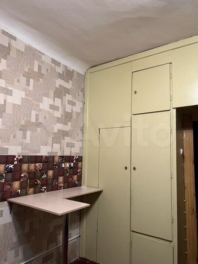 Комната 18 м² в > 9-к., 2/3 эт.