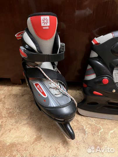 Коньки хоккейные