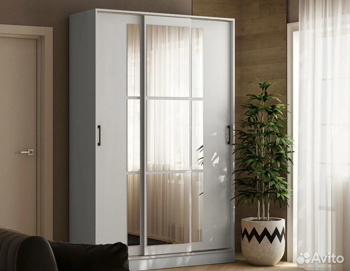 Шкаф-купе белый 1.4х2 м