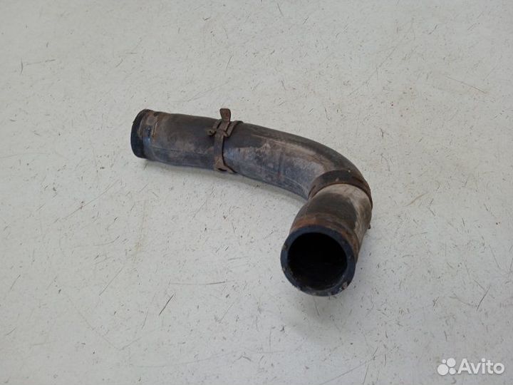 Патрубок радиатора верхний Kia Sportage 1 2.0 1999