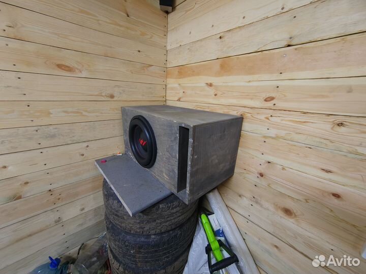 Сабвуфер Урал tt 12 красный