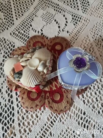 Салфетница и салфетка