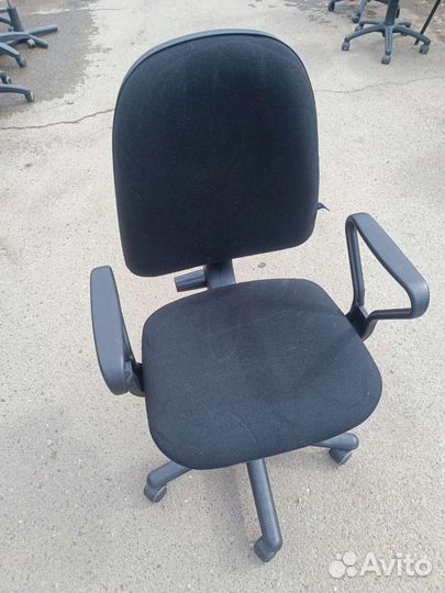 Компьютерное кресло