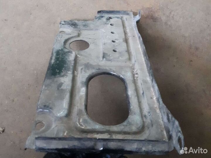 Площадка аккумулятора ауди а6 с5