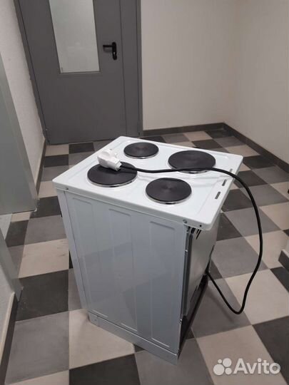 Плита электрическая новая