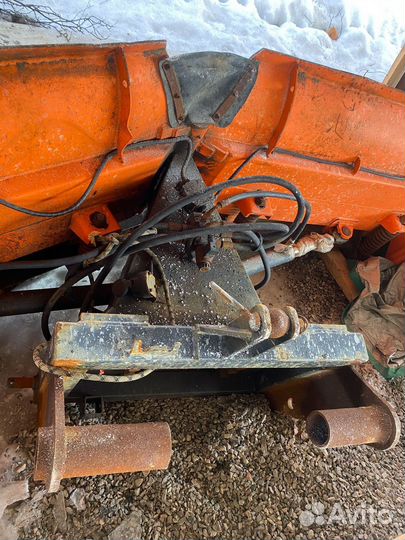 Отвал для уборки снега manitou