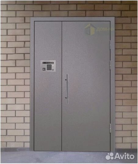 Двери в подъезд