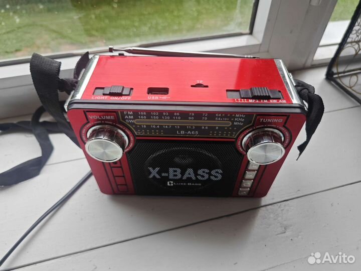 Радиоприемник x-bass luxe bass