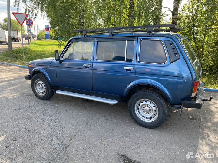 LADA 4x4 (Нива) 1.7 МТ, 2003, 112 000 км