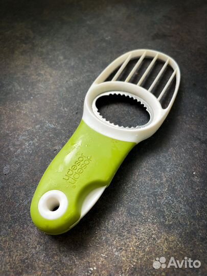 Нож для чистки авокадо