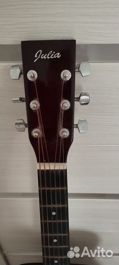 Гитара Gulia