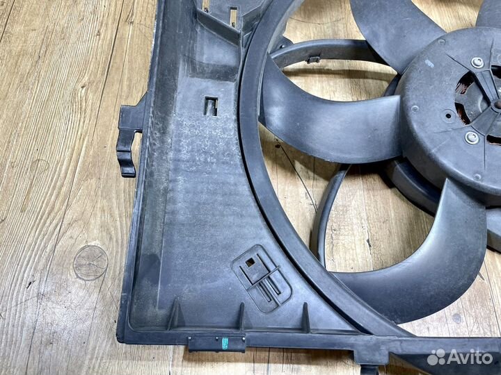 Вентилятор радиатора BMW E90 2005 - 2013г