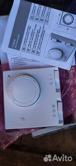 Термостат Johnson Controls t125bac-JS0-E